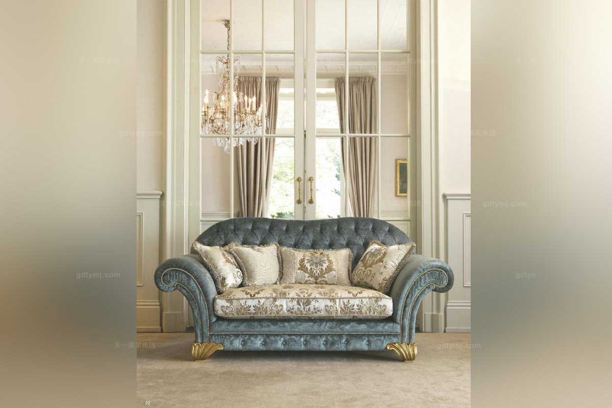 Pigoli 皮溝里歐式布藝?yán)垭p位休閑沙發(fā)